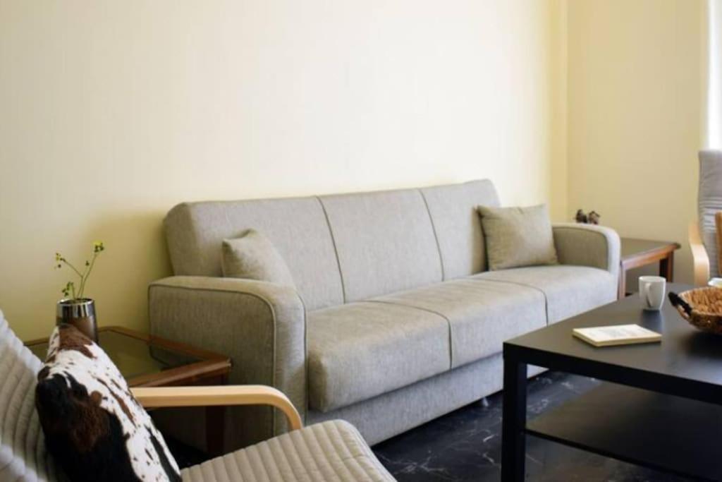 Marble Cool 2-Bedroom Down Town Yard House Kíssamos Esterno foto